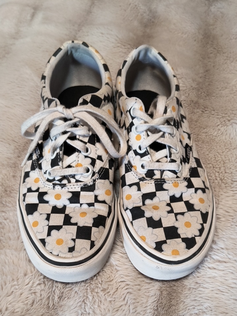 Black & White Checkerboard Daisy Low-Top Sneakers By Vans